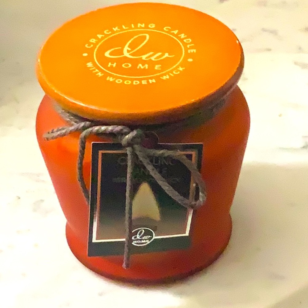 DW HOME SPICED PUMPKIN CRACKLING WOOD WICK CANDLE NEW 9.4 oz NEW